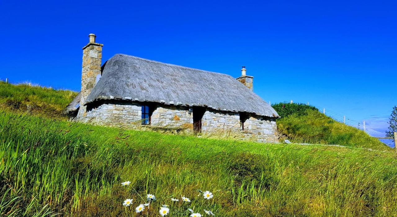 Tigh Lachie At Mary's Thatched Cottages, Elgol, Isle Of Skye Holiday home
